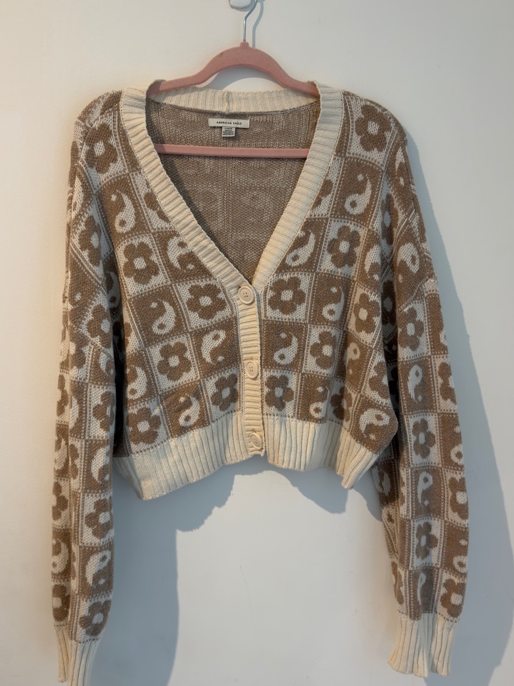 American Eagle Outfitters Beige Floral Cropped Cardigan - Picture 6 of 8